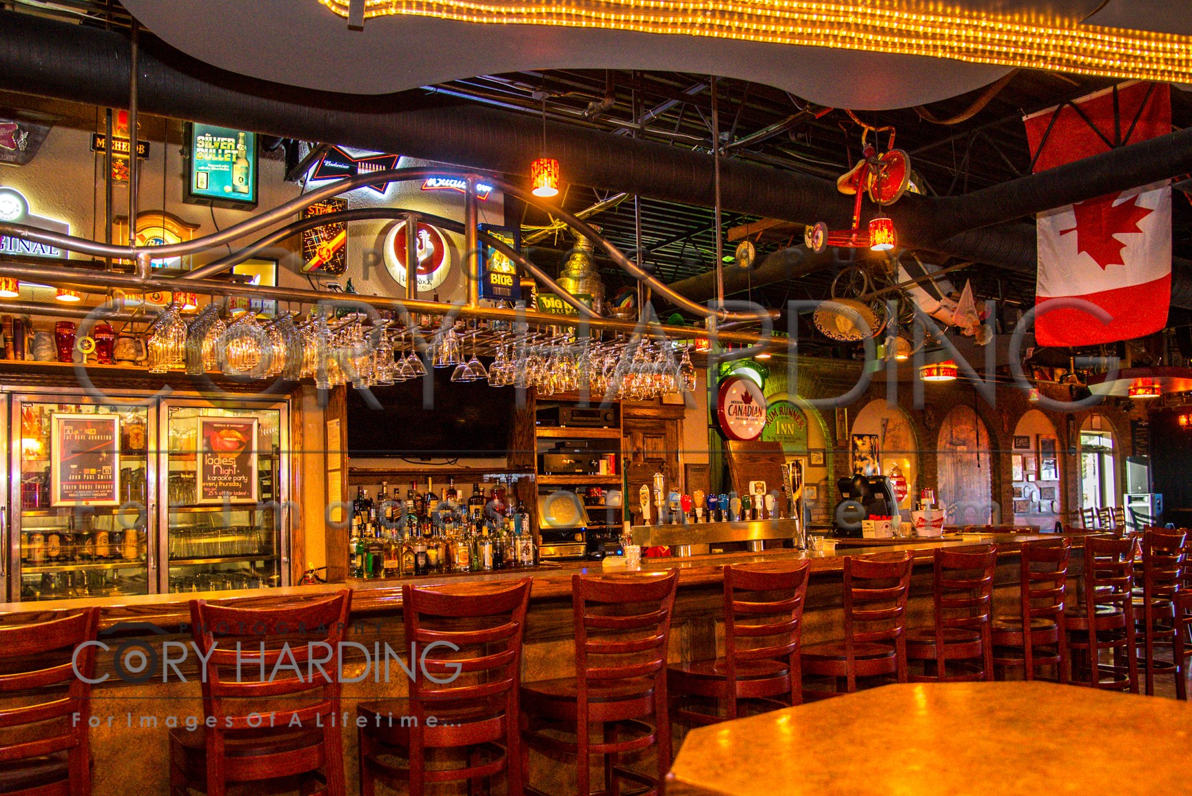 Commercial — _CAH6086