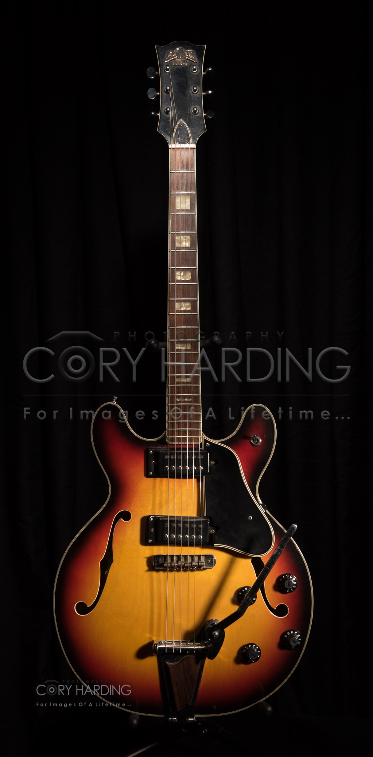 Commercial — Gerrys Guitars 1-2644
